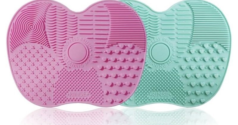 Vasterqua 2 Packs Makeup Brush Cleaning Mat, Silicone Makeup Brush Cleaner with Back Suction Cups(Green and Pink)